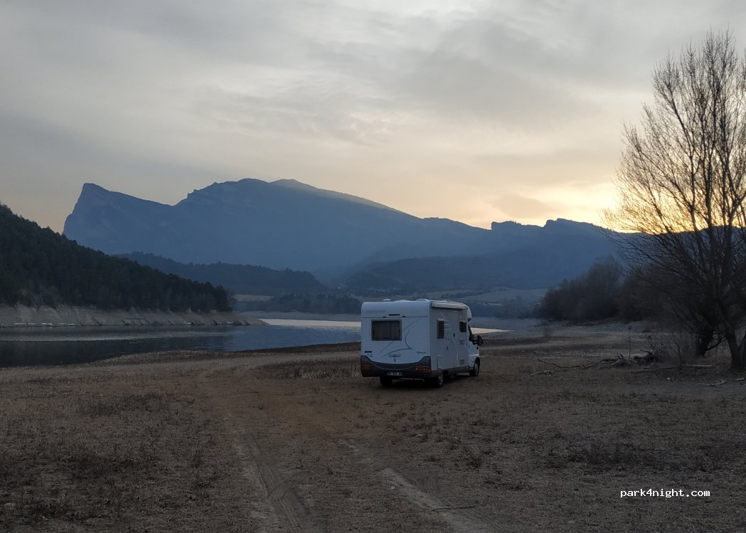 (25793) Coll de Nargó - Pantano De NARGO — foto