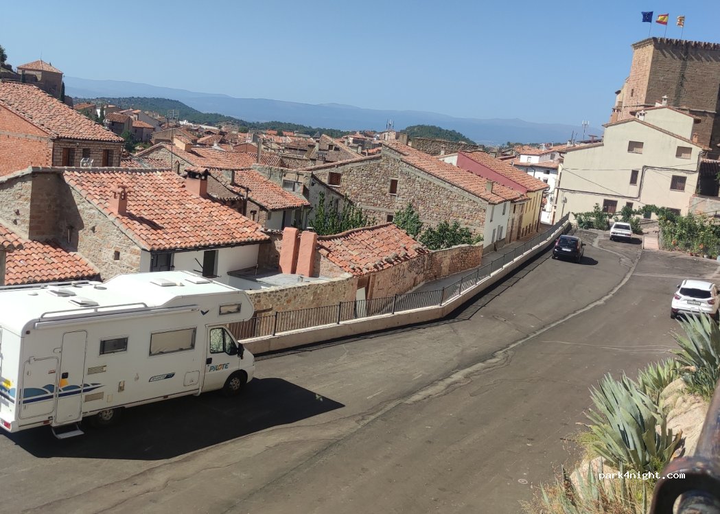(44400) Mora de Rubielos - 36 Calle Doctor Gómez Ferrer — foto 3
