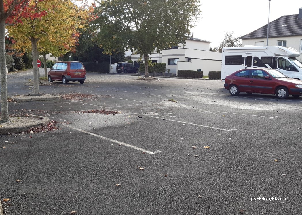(22400) Lamballe - 27 Rue Louis Miquel Maroué — foto 2