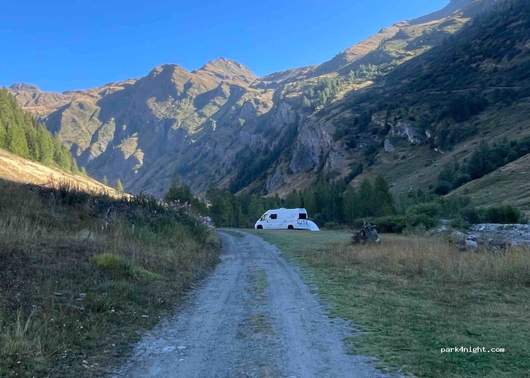 (11015) La Salle - Frazione Planaval — foto 3