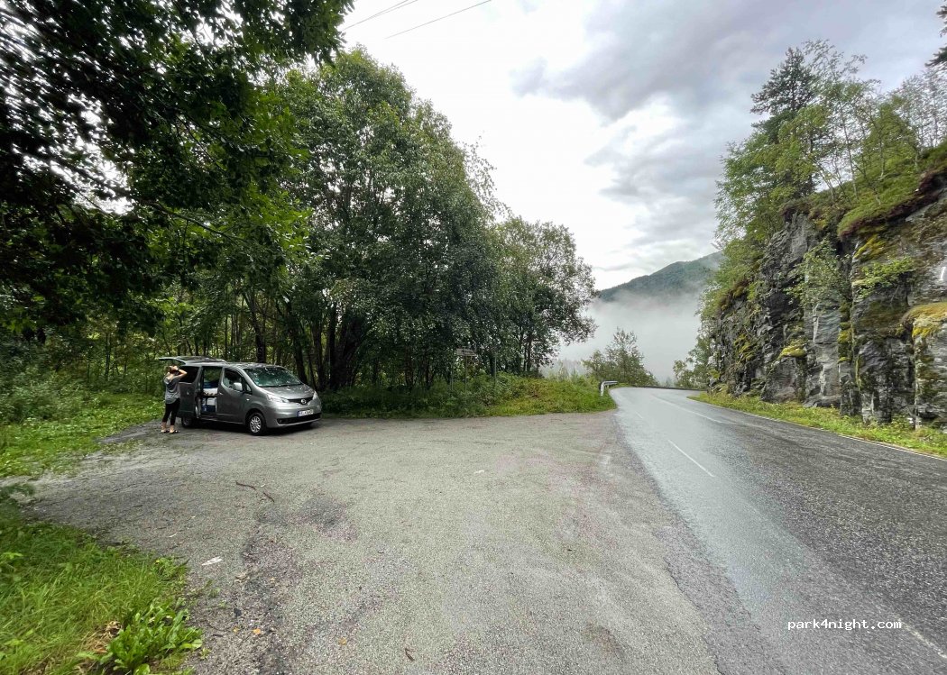 (6869) Hafslo - Sekundær Fylkesveg 338 — foto