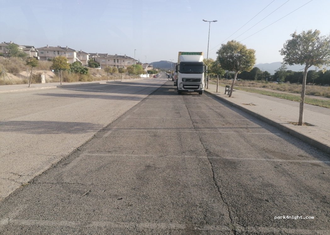 (03610) Petrer - 1A Plaça la Molineta — foto