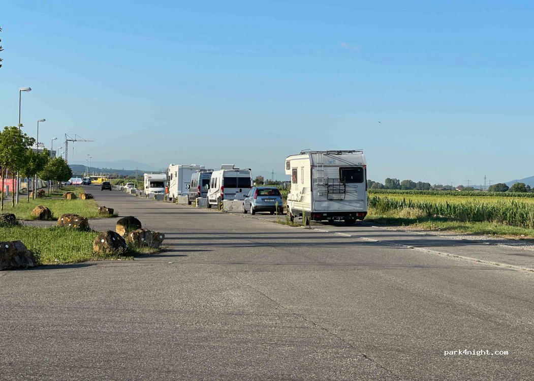 (77975) Ringsheim - Herbolzheimer Straße — foto