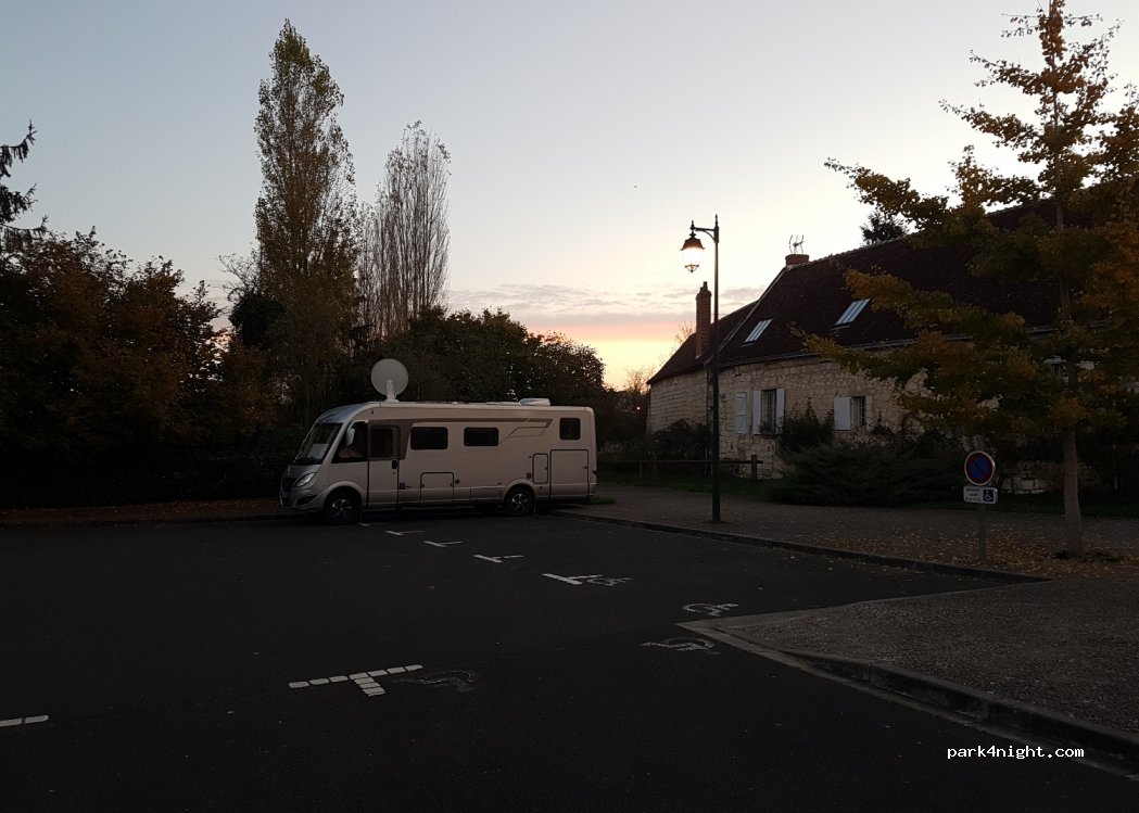 (37600) Beaulieu-lès-Loches - 1 Rue de la Charbonnerie — foto 2