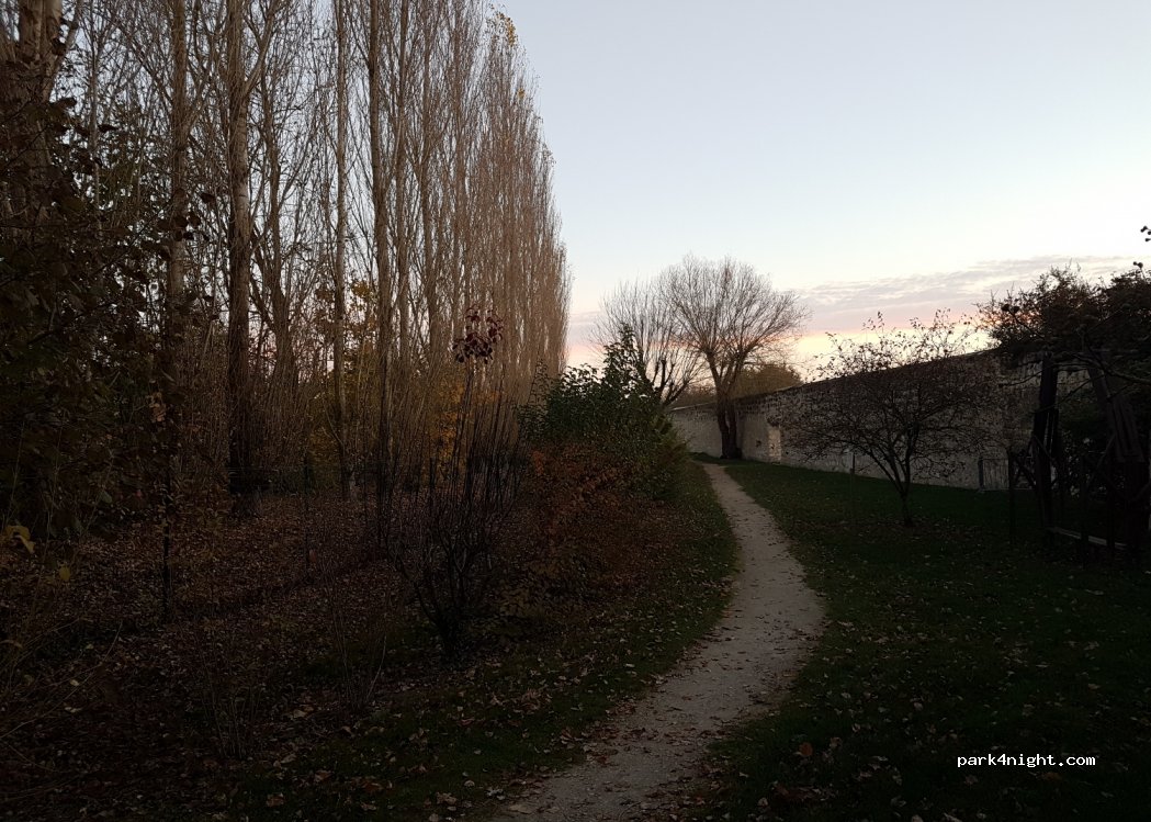 (37600) Beaulieu-lès-Loches - 1 Rue de la Charbonnerie — foto 3