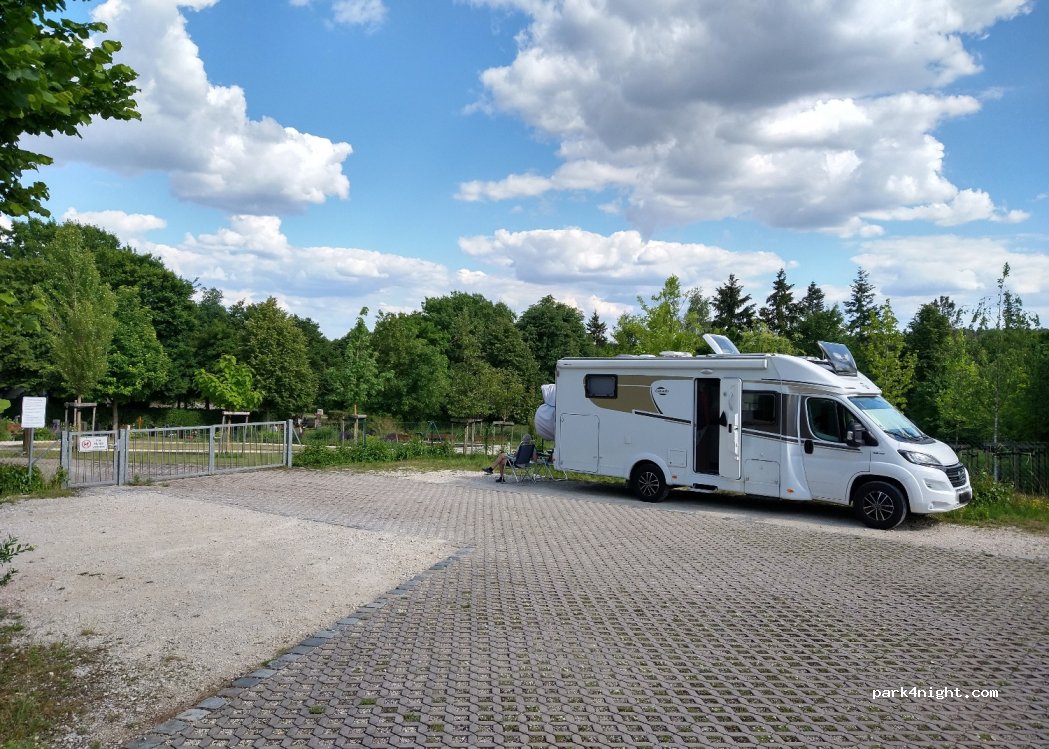(90614) Ammerndorf - 2 Am Sommerkeller — foto
