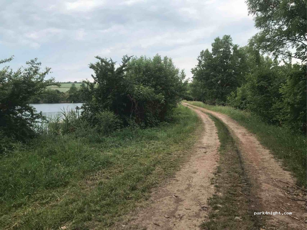 (274 01) Žižice - Cerveny potok — foto