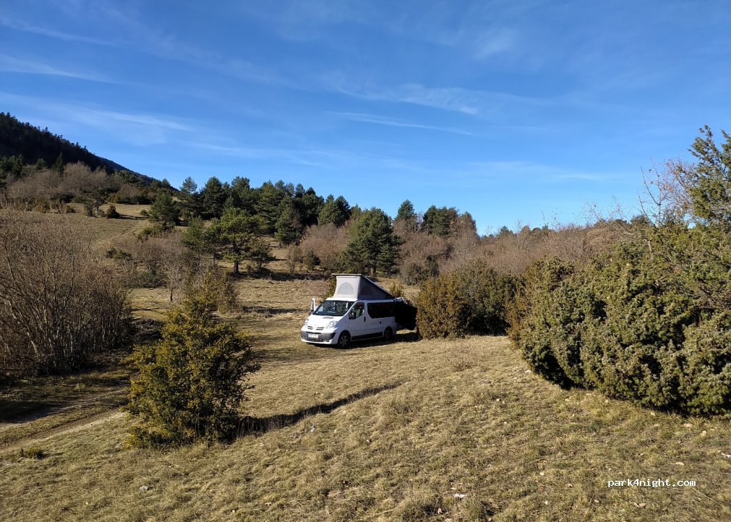 (11140) Aunat - Unnamed Road — foto 2