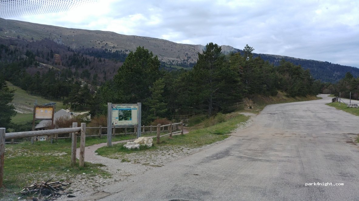 (26310) Valdrôme - D806 — foto 3