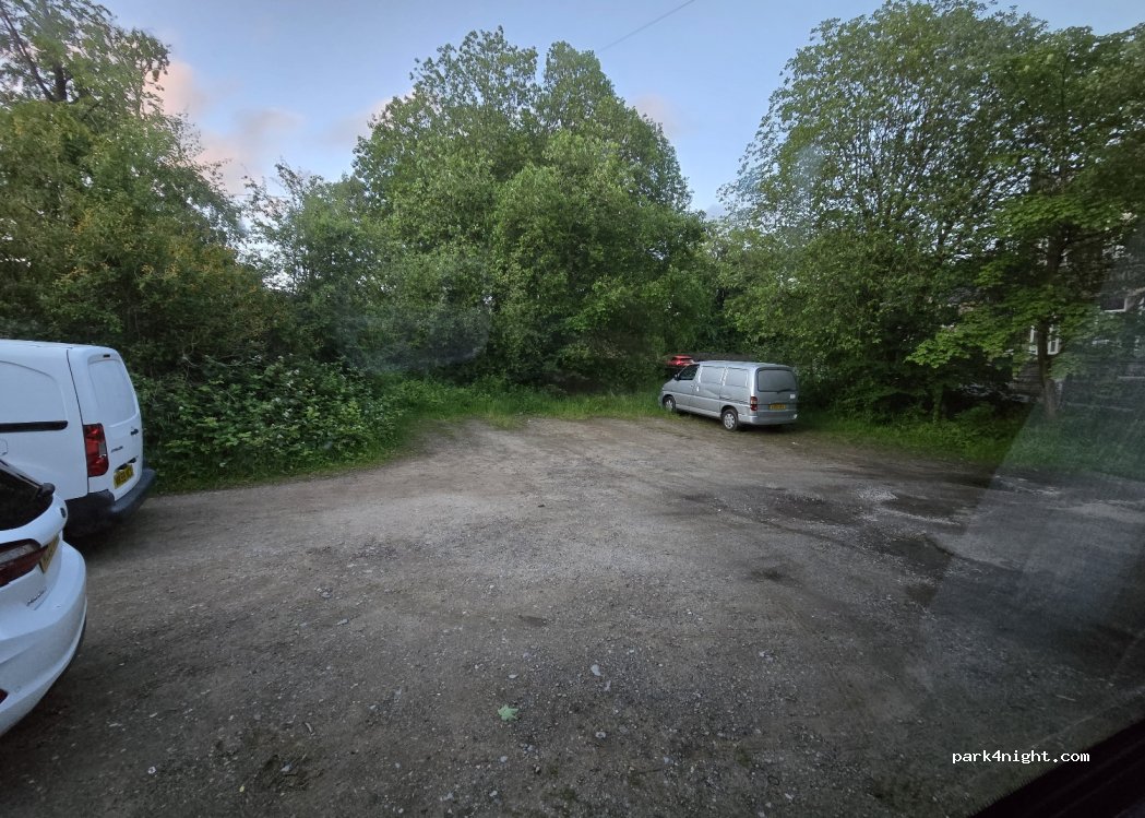 (SK13 7AR)  - 17 Fauvel Road — foto 2