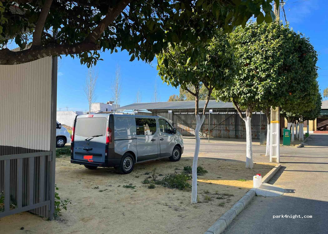 (41219) Las Pajanosas - 14 Calle Ntra Sra del Rosario — foto 2