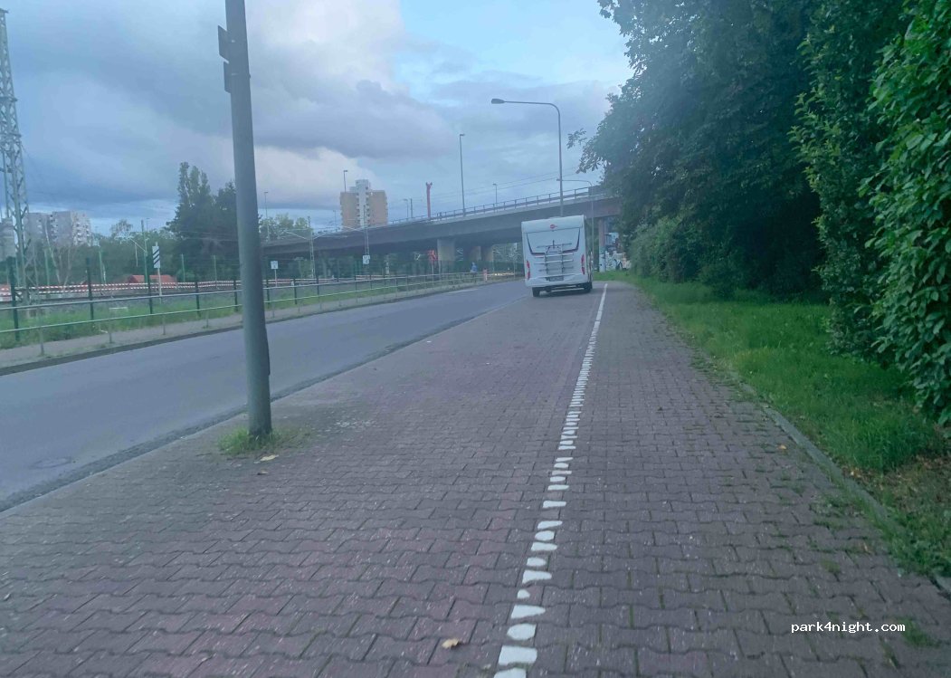 (60431) Frankfurt am Main - 2 Niddapark — foto 2
