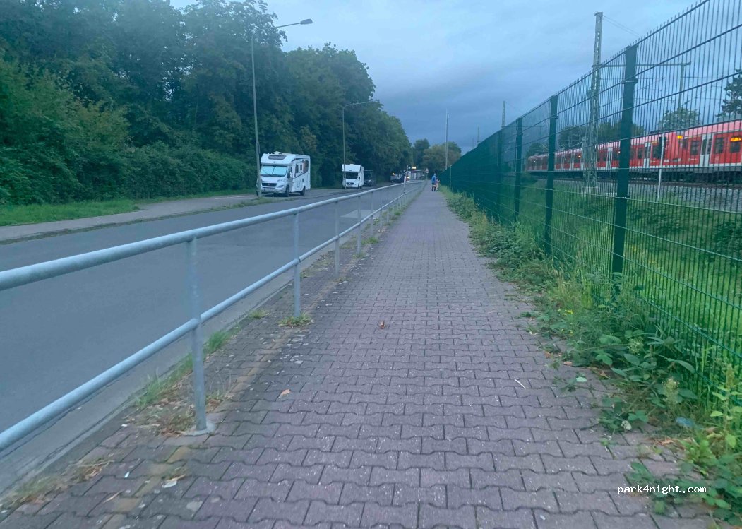 (60431) Frankfurt am Main - 2 Niddapark — foto 3