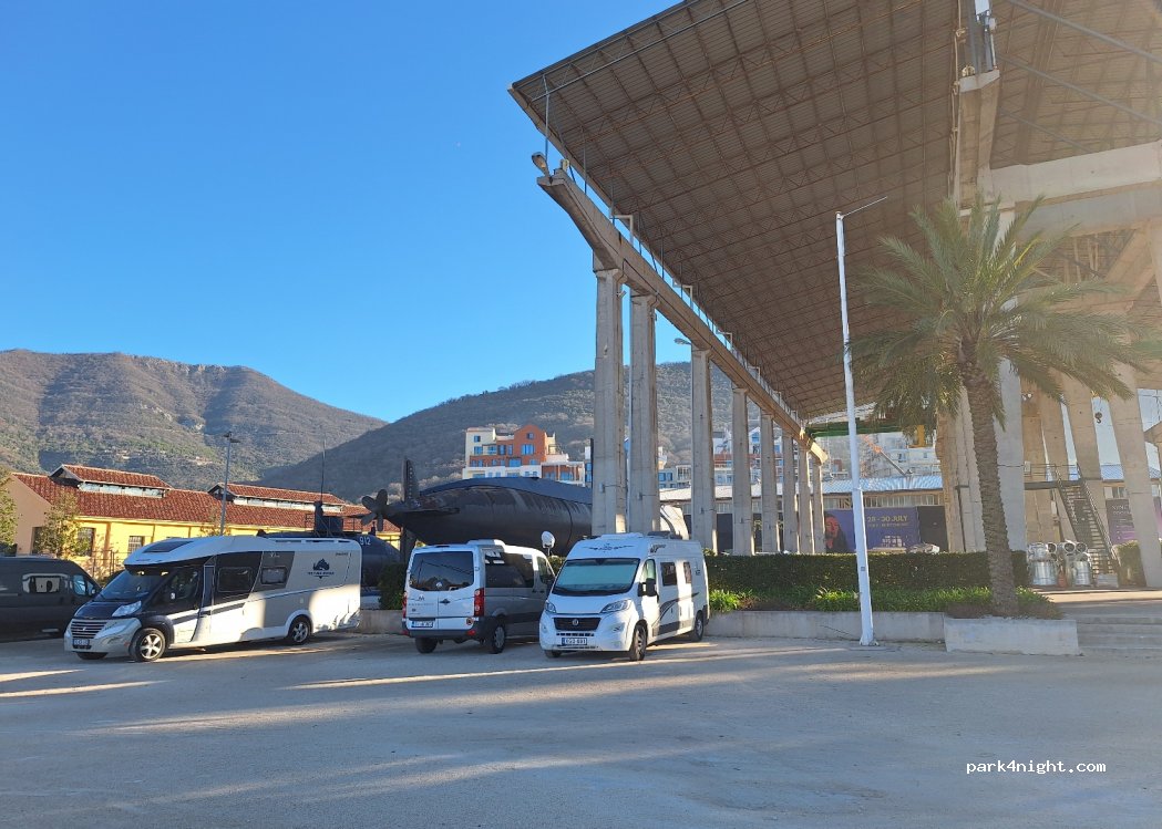 (CMPV Q3Q) Tivat - — foto