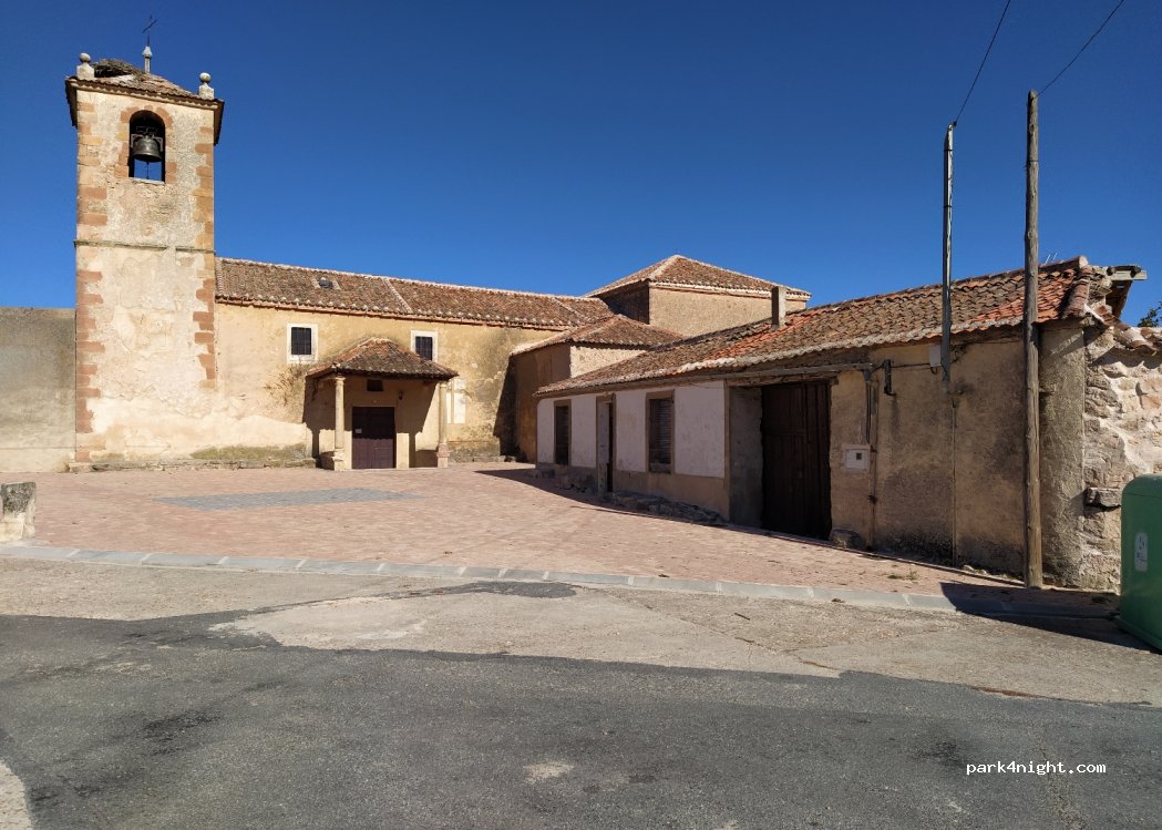 (40173) Arahuetes - 11 Plaza Mayor — foto 2