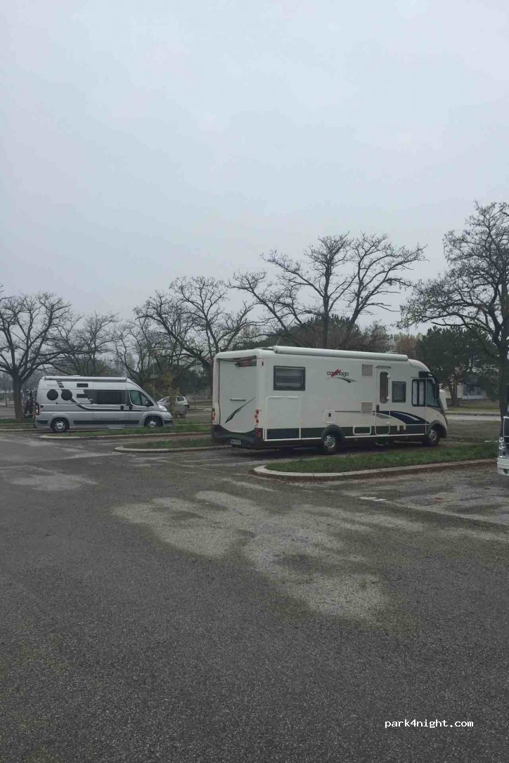 (30020) Bibione - Via Orsa Maggiore — foto