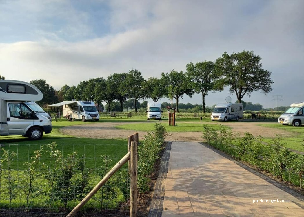 Camperplaats Houbenhof — foto 5