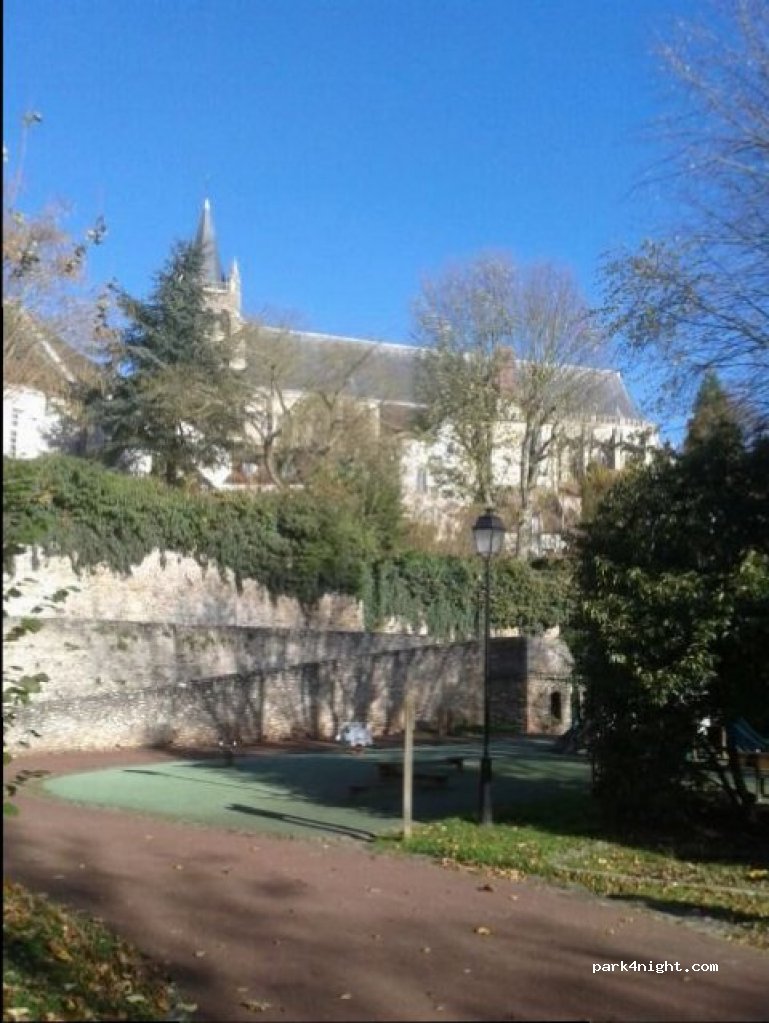 (78490) Montfort-l'Amaury - 6 Rue du Palais — foto 2