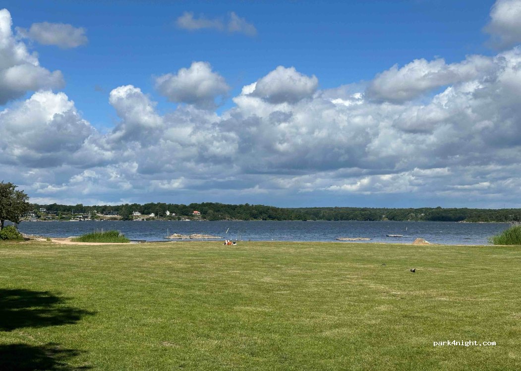 (371 38)  - 1 Långöbadsvägen — foto 2