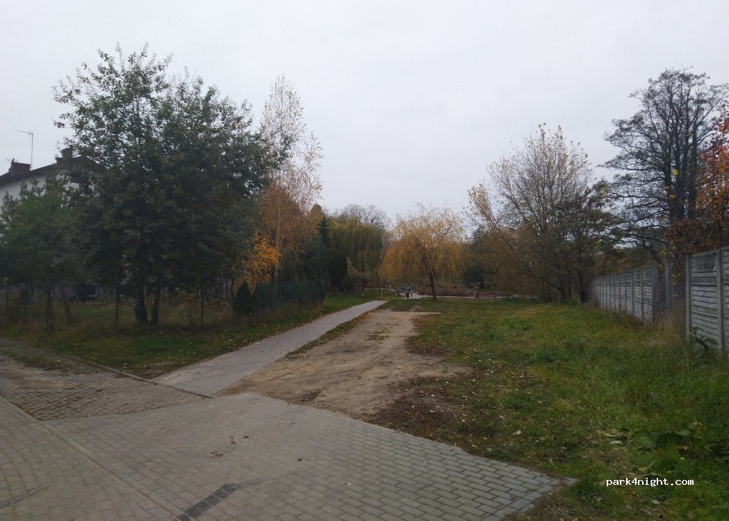 (09-100) Płońsk - 12 1 Maja — foto 2