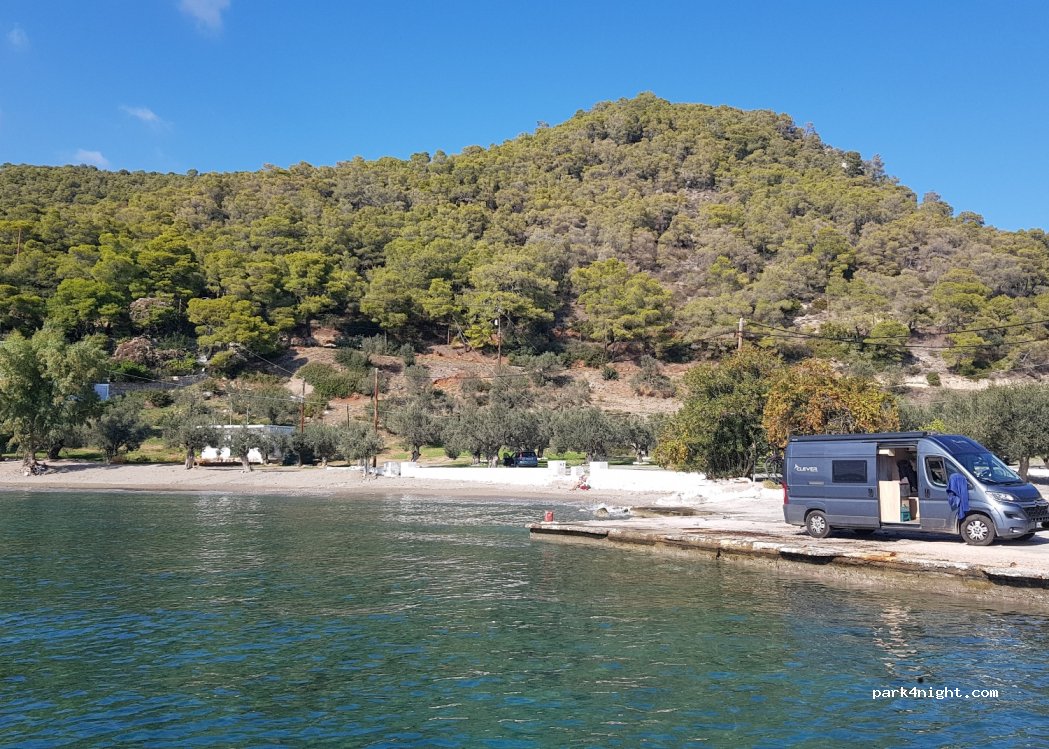 (18020) Agios Nektarios - Διακλάδωση Μονής Ζωοδόχου Πηγής — foto 3