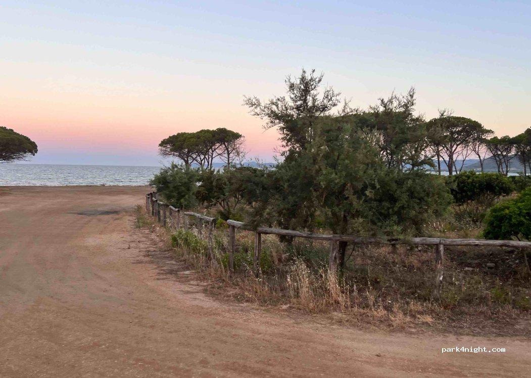 (08020) Posada - Unnamed Road — foto 4