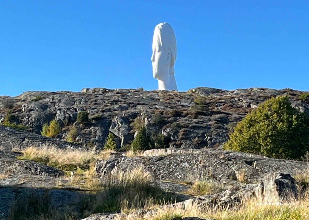 (471 92)  - 36 Hällenevägen — foto