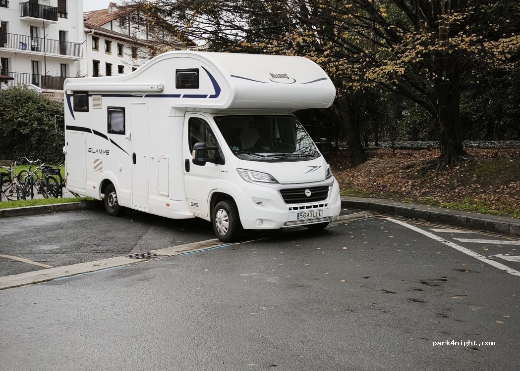 (20800) Zarautz - 6 Iturribidea Kalea — foto 4