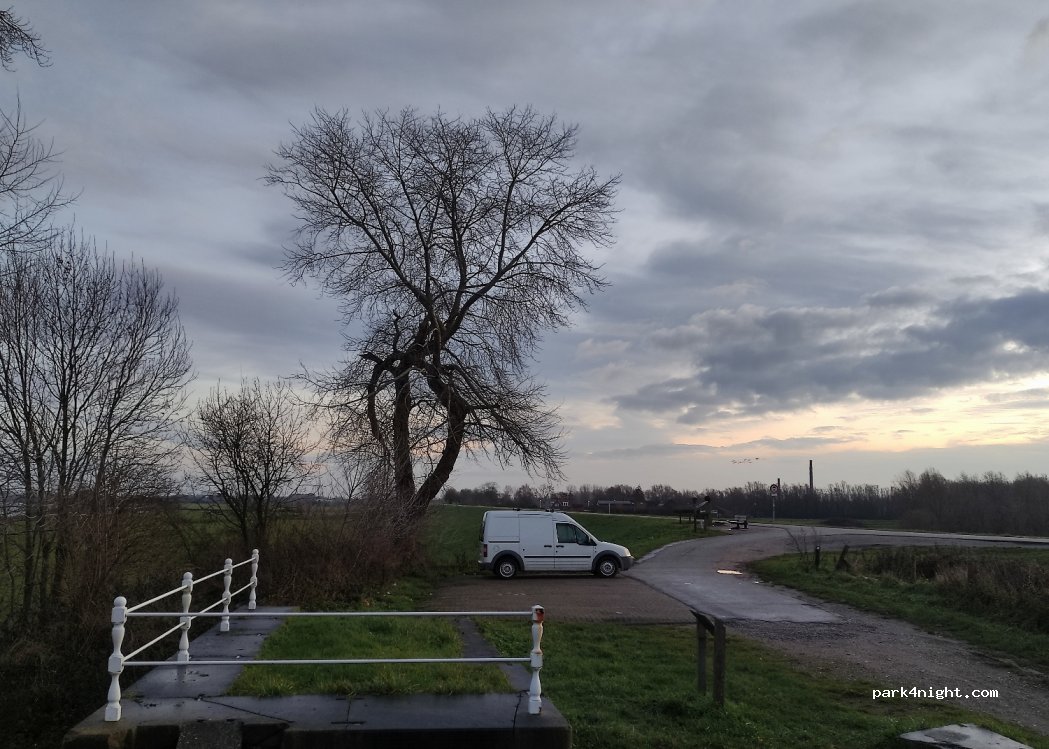 (5328 ET) Rossum - 1 Kloosterdijk — foto