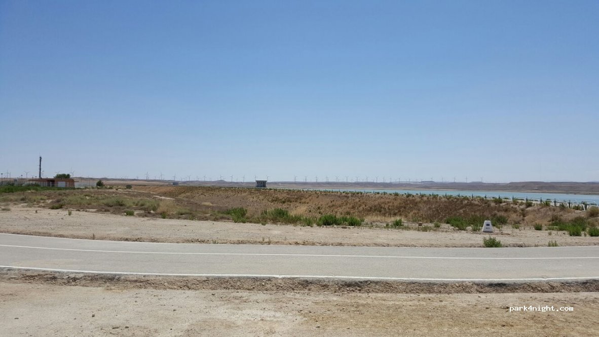 (50650) Boquiñeni - Unnamed Road — foto 3