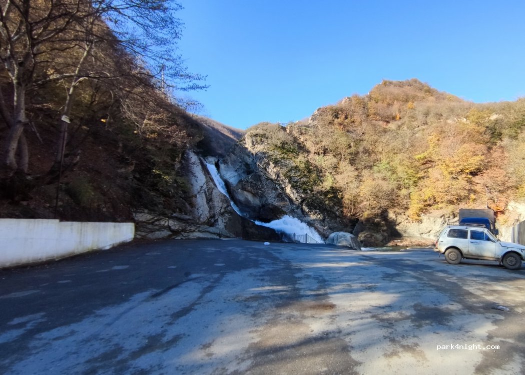 (368650) Khuchni - Unnamed Road — foto