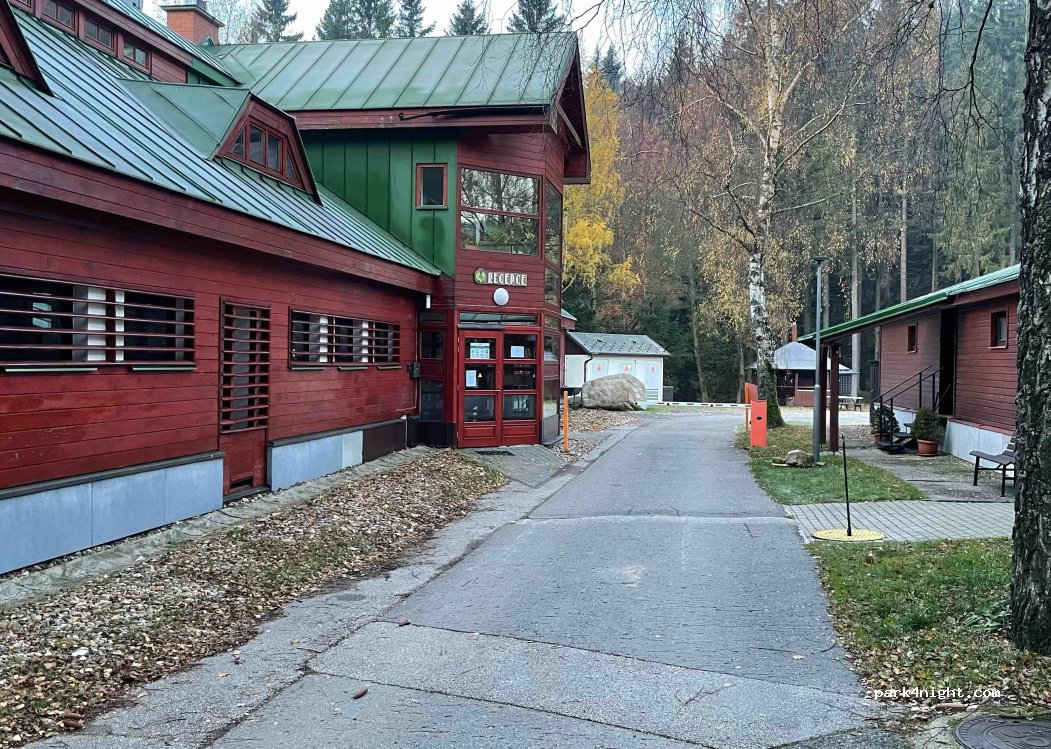 Base Camp Medvedin — foto