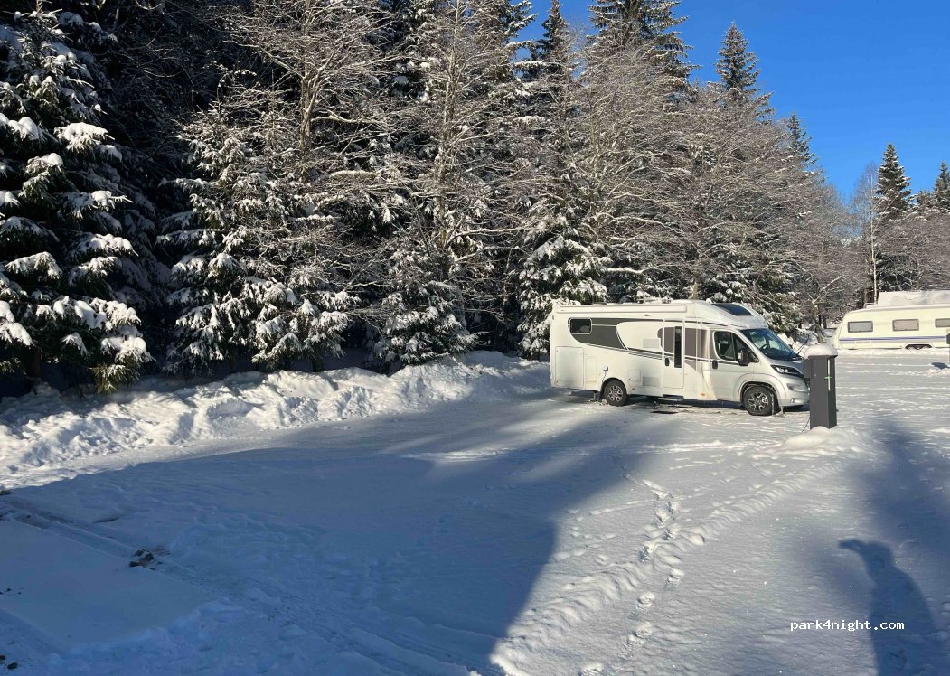 Base Camp Medvedin — foto 2