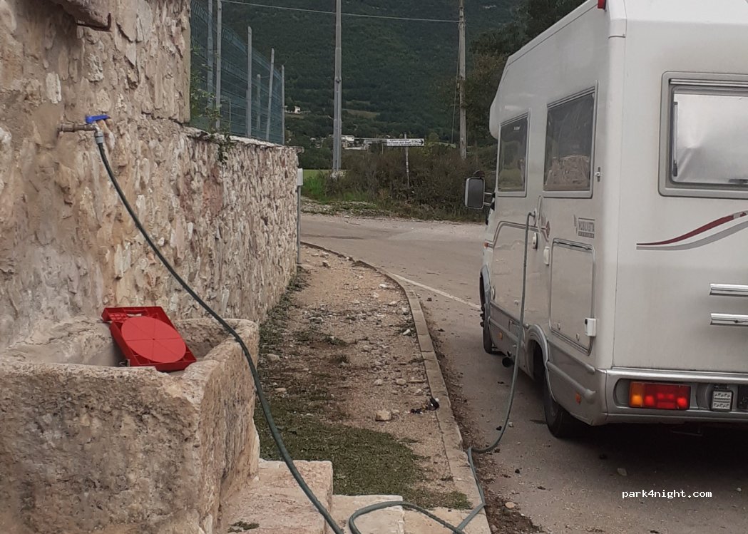 (06046) Norcia - 50 Via Lombrici — foto