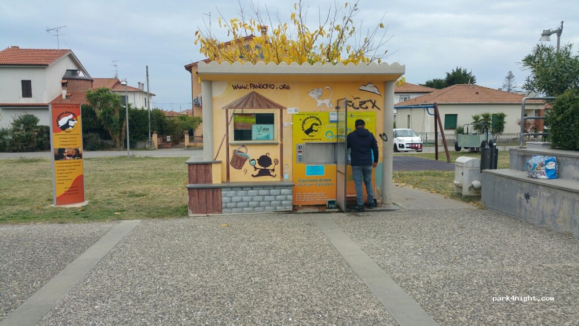 (57016) Rosignano Solvay - Via Buccari — foto