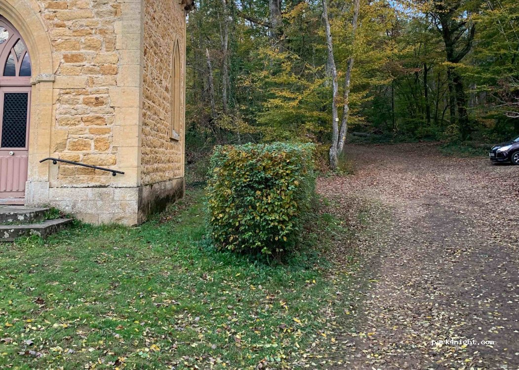 (71110) Anzy-le-Duc - Vers la Touche — foto 2
