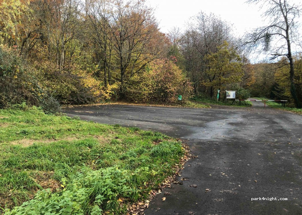 (34626) Neukirchen - Unnamed Road — foto 2