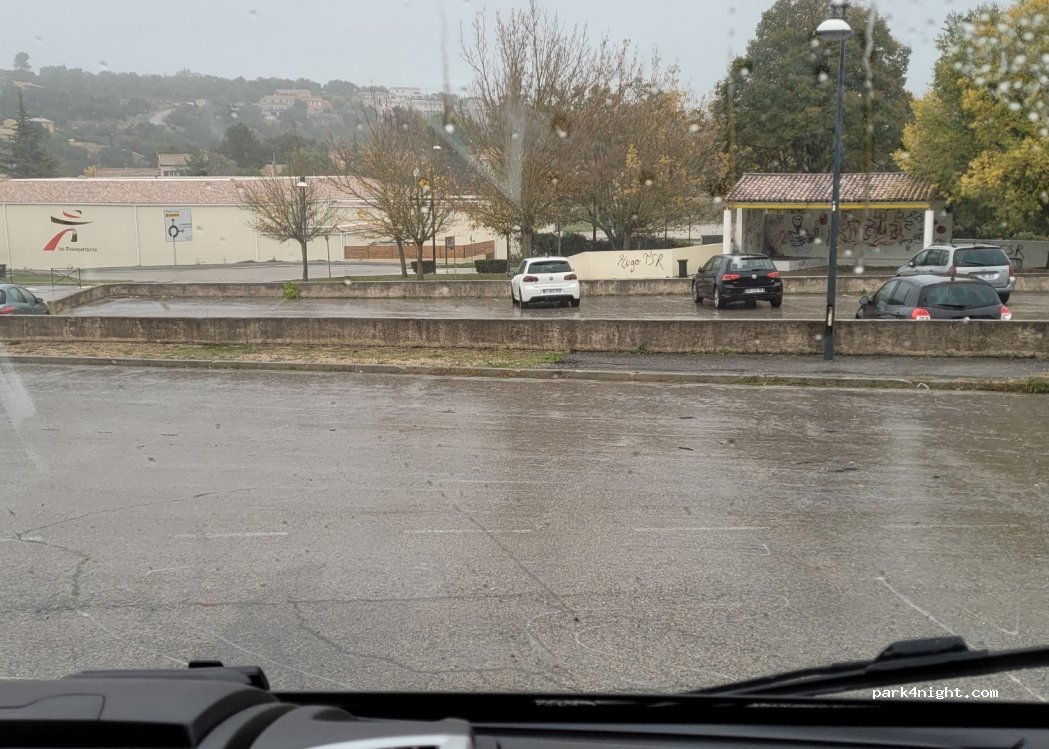 (83560) Ginasservis - 23 Rue Georges Cisson — foto 2