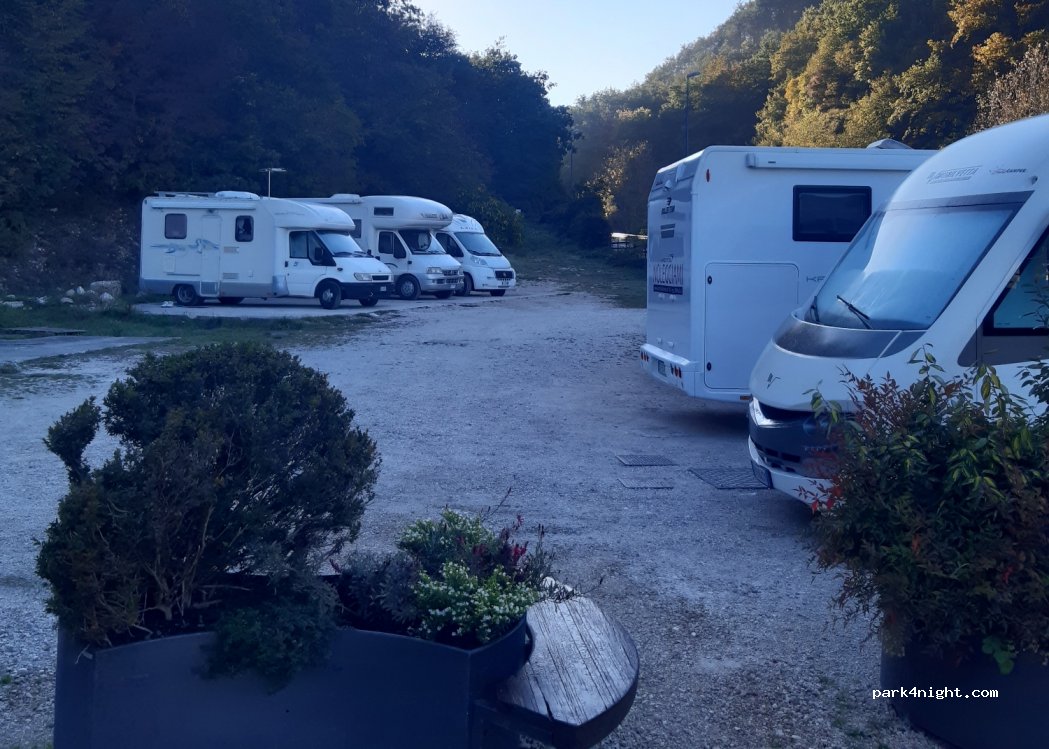 Area Parcheggio Turistico — foto 2