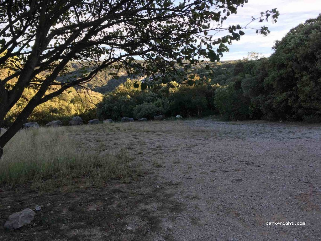 (07700) Saint-Remèze - D290 en direction de la grotte de la Madeleine — foto 3