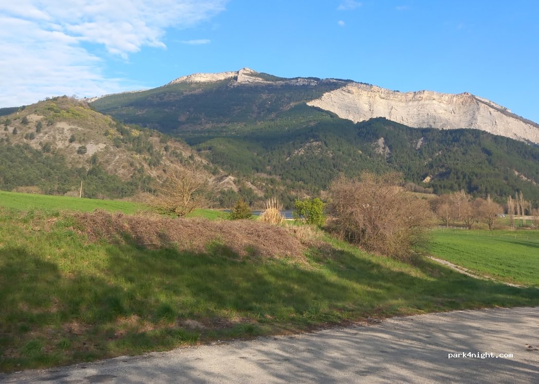 (26150) Montmaur-en-Diois - 3203 D93 — foto 3
