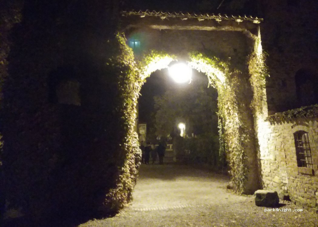 (29020) Grazzano Visconti - 301 Via Castello — foto