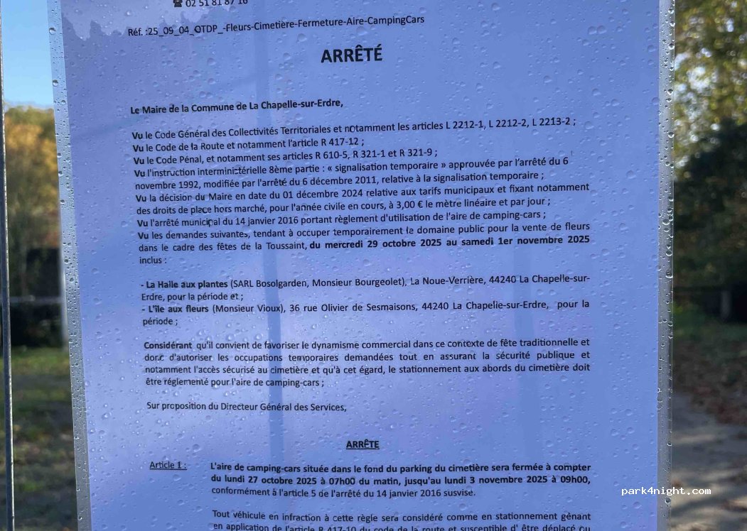 Aire de camping car de la Chapelle sur Erdre — foto 5