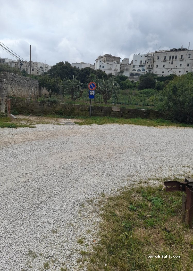 (72017) Ostuni - 34 Via Giosuè Pinto — foto 4