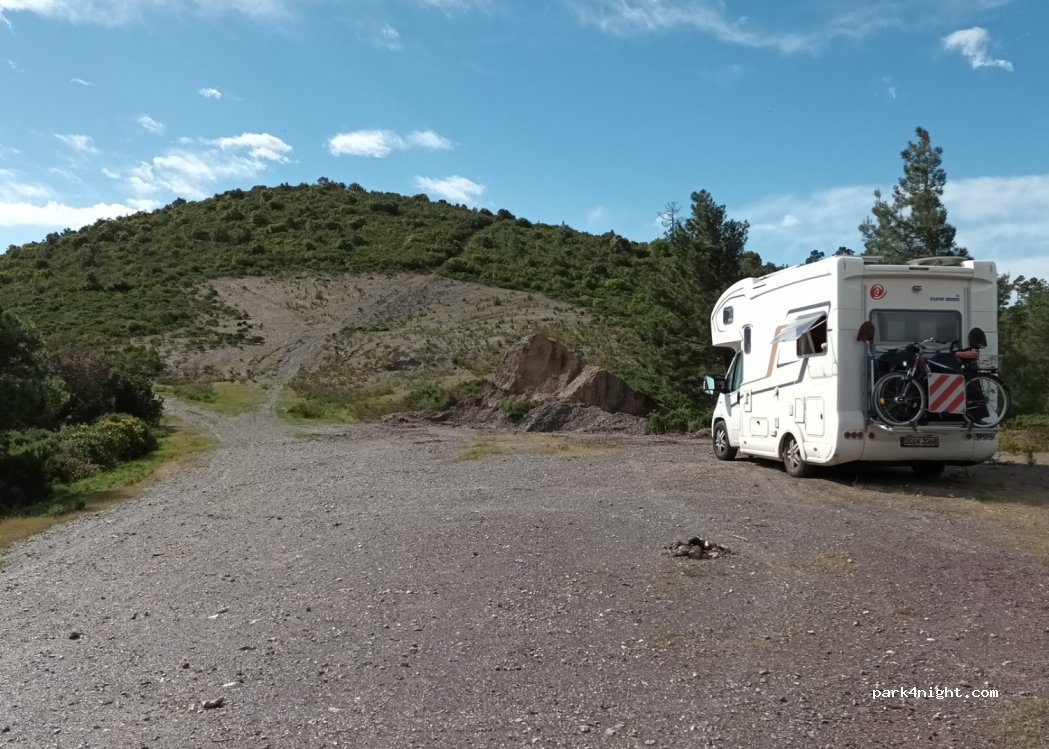 (11360) Embres-et-Castelmaure - Unnamed Road — foto 2