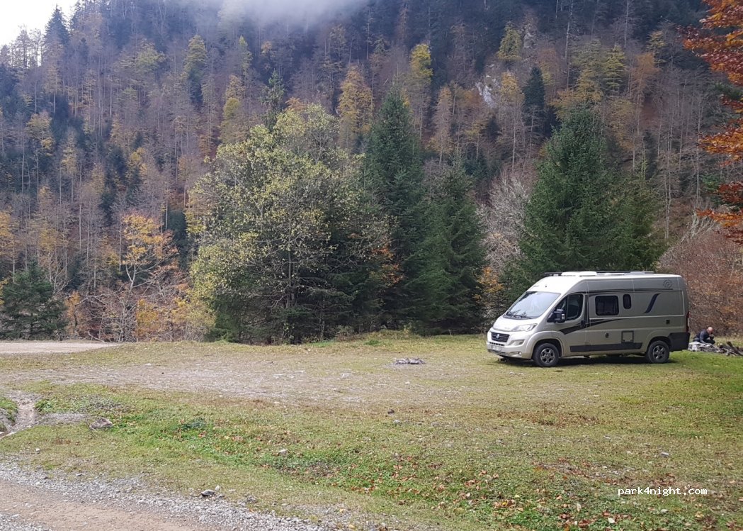 (09800) Bethmale - Unnamed Road — foto 3