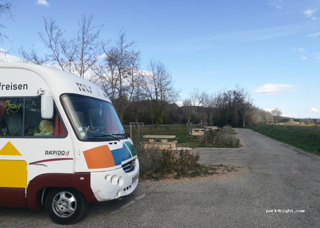 (84360) Mérindol - — foto