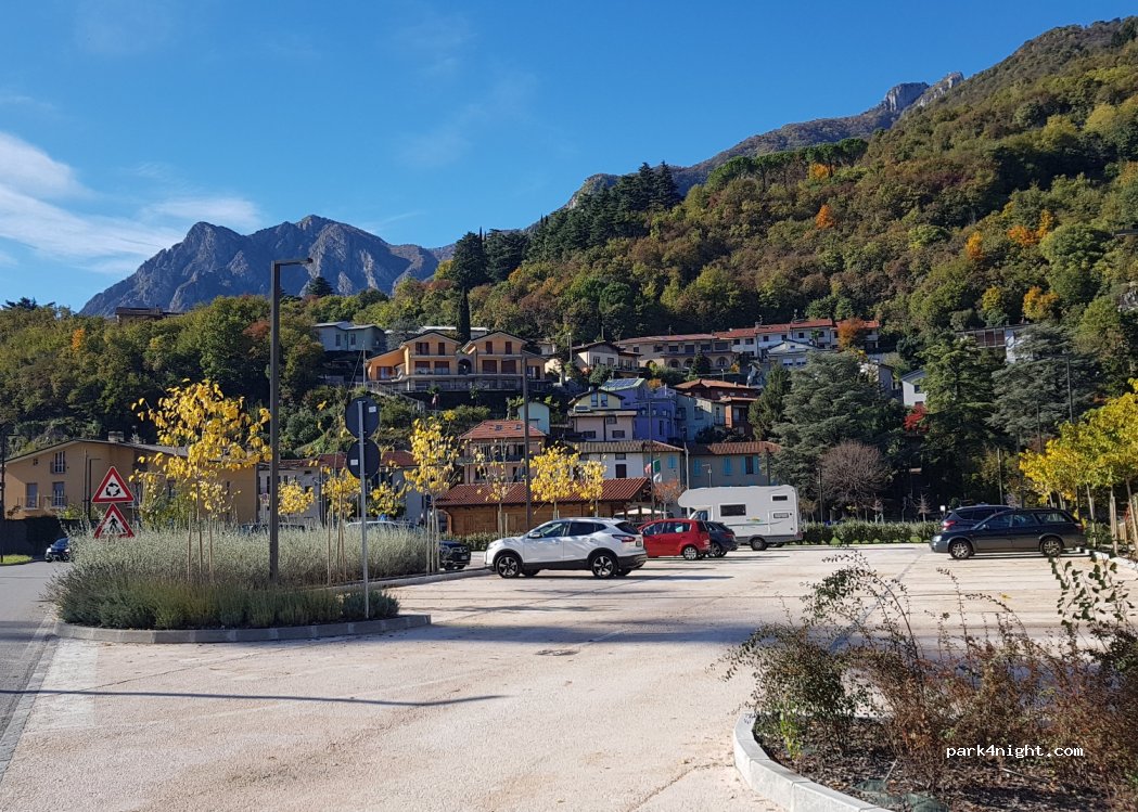 (23868) Valmadrera - 27 Via Frazione Parè — foto
