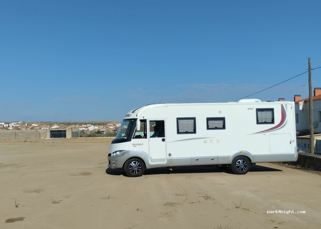 (06439) Esparragosa de la Serena - 35 Paseo Príncipe Felipe — foto