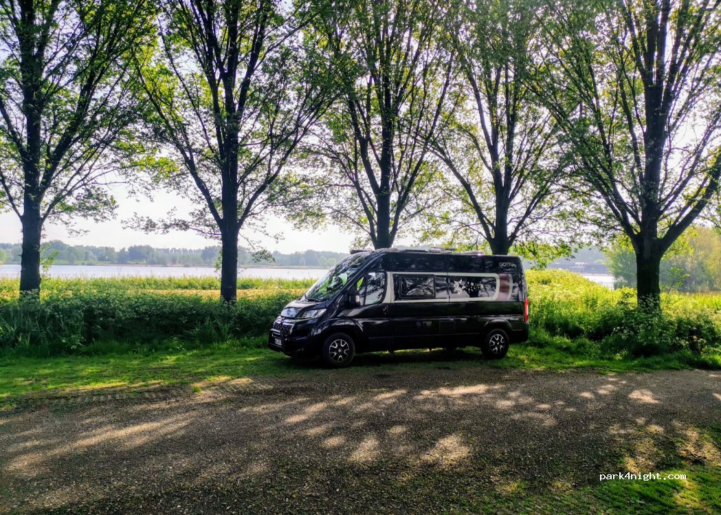 (1992 JV) Velserbroek - 71 J. Bijhouwersstraat — foto 4